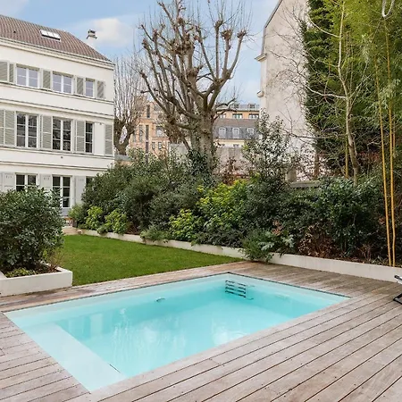 Les Jardins Du Pantheon Villa Parijs