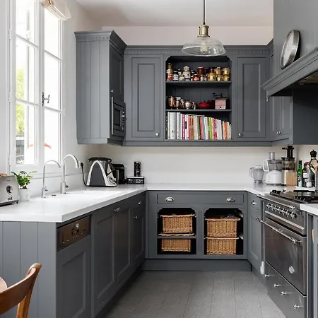 Les Jardins Du Pantheon Villa Paris