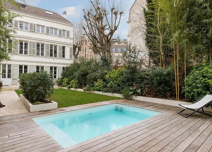 Les Jardins Du Panthéon Villa Parigi